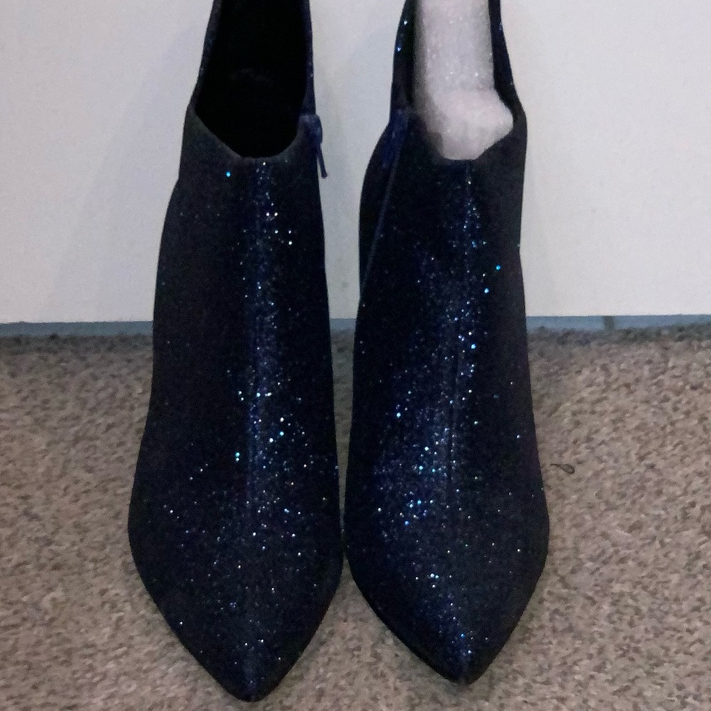 GORGEOUS Metallic Blue Ankle Boots